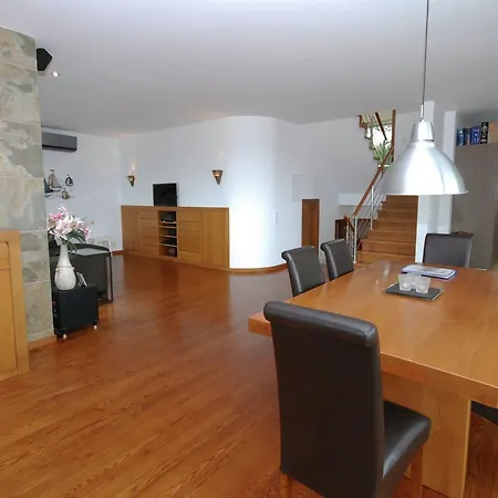 Villa Modern In By The Sea Caldas Da Rainha