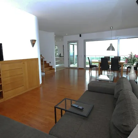 Villa Modern In By The Sea *