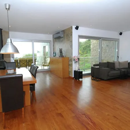 Villa Modern In By The Sea Caldas Da Rainha